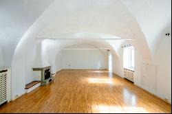 VILLA IN ONE OF THE MOST CHARMING LOCATIONS OF BOLZANO