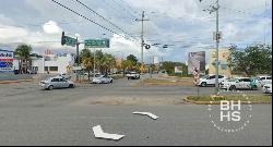 3421 - Lot for Sale Cancun on Kabah Av. with Xcaret Av. S.M. 21, Cancún 77500