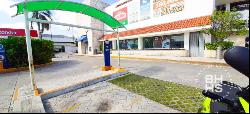 4915 - Premises for Rent in Avenida La Luna Cancun, Ground Floor, Cancún 77500