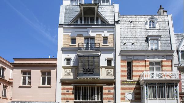 House for sale in Paris, France