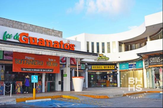 5591-Premises for Rent in Plaza del Angel Cancun Top Floor 101-1, Cancún 77505