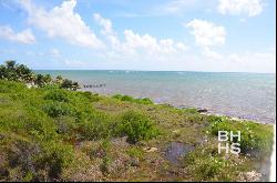 5045 - Lot for Sale in Bahia Petempich, lot 80, Cancún 77580