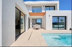 Exclusive Detached Villas in Alfaz del Pí, Costa Blanca, Alfaz del Pi 03580