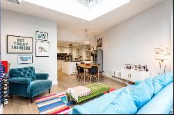 Stockwell Park Crescent, London, SW9 0DQ