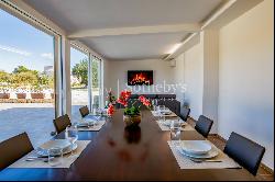 Independent house with pool and view of Noto