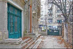 House Av. Mihail Pascanu, elegant early 20th century building, Arh. Radu Culcer