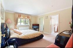 Manor Way, Purley, Surrey, CR8 3BH