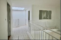 Duplex apartment with terraces-last floor. Triangle D'Or district of La Baule.