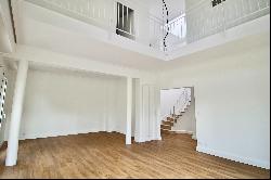 Duplex apartment with terraces-last floor. Triangle D'Or district of La Baule.