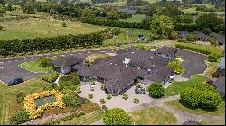 Lakeside Spa & Resort - 987 - 1002 Tirau Road, Karapiro