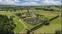 Lakeside Spa & Resort - 987 - 1002 Tirau Road, Karapiro