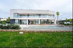 Newly built house with sea views in Cala Vinyes.