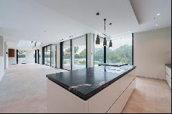 Newly built house with sea views in Cala Vinyes.