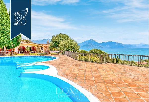 Luxury villa with a pool in a panoramic position not far from the Amalfi Coast
