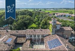 Majestic frescoed estate for sale in a stunning rural Lombard village on the outskirts of 