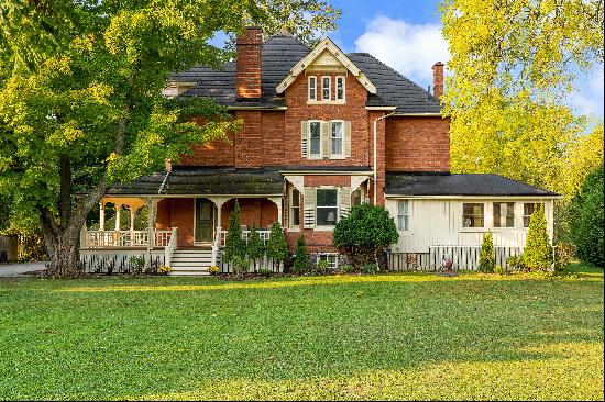 1890's Victorian Manor