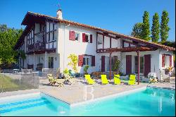 MOUGUERRE, PYRENEES VIEW, LARGE BASQUE HOUSE WITH SWIMMING POOL ON 5 HECTARES