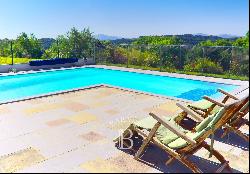 MOUGUERRE, PYRENEES VIEW, LARGE BASQUE HOUSE WITH SWIMMING POOL ON 5 HECTARES