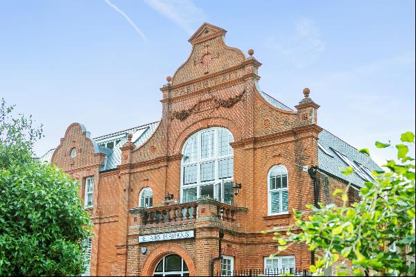A beautifully appointed, luxury apartment in a historic conversion on the doorstep of the 