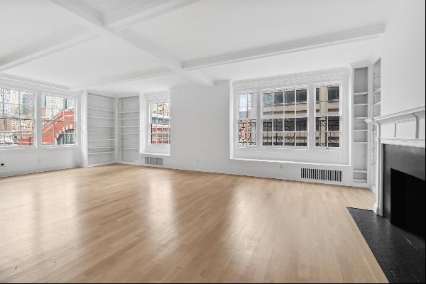 <p>Welcome to this meticulously renovated gem nestled at 901 Lexington Avenue! As you walk