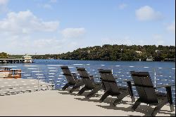 LAKE AUSTIN BUNGALOW RETREAT