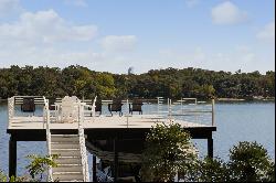 LAKE AUSTIN BUNGALOW RETREAT