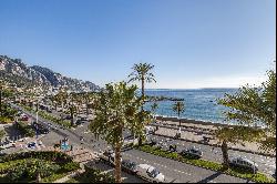 3-room apartment on the seafront of Menton