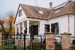 Benedek Elek's daughter's manor in the heart of Covasna