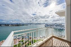 Oceanview Duplex PH at Capitolio Plaza