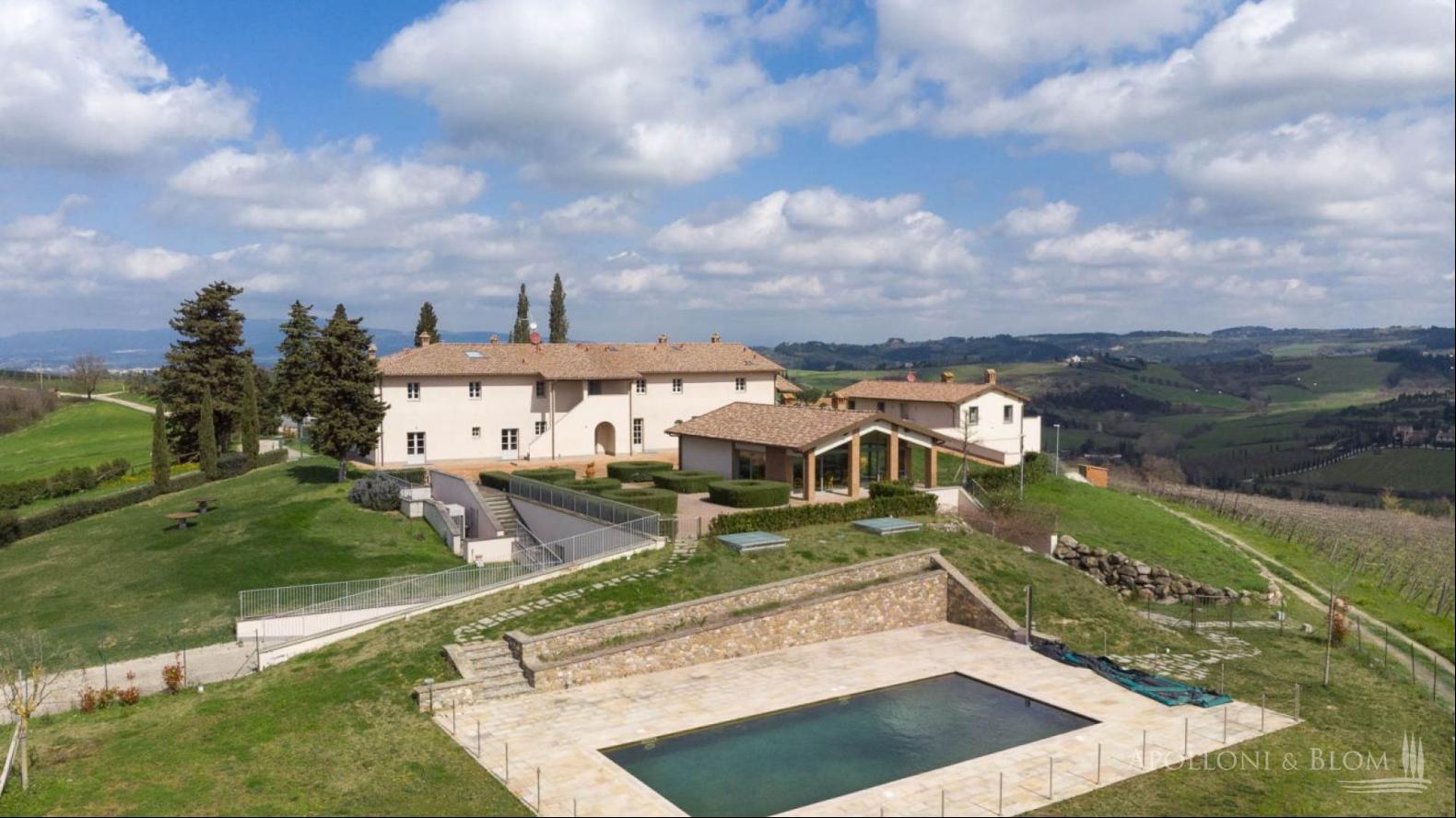 Fossilia Country Estate with Vineyards & Spa, Florence – Tuscany