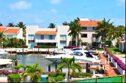 3640 - House for sale overlooking the Nichupte Lagoon in Cancun, Cancun 77500