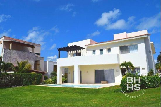 3640 - House for sale overlooking the Nichupte Lagoon in Cancun, Cancún 77500