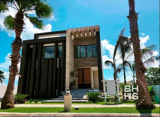 5964-House for Sale Puerto Cancun with Luxury Finishes, Cancún 77500