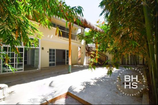 5997-House for Rent in Isla Sirenas Hotel Zone Cancun, Cancún 77500