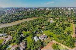 Exclusive land with a view of the Parana River in the Parana Country Club condom