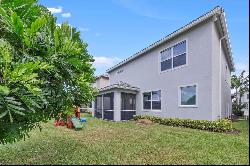 4534 Greenway Dr, Hollywood FL 33021