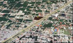 5143 - Land for Sale in Ave. La Luna, Cancún 77500