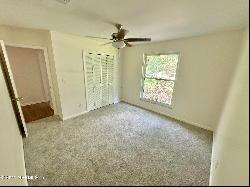 1920 The Woods Drive, Jacksonville FL 32246