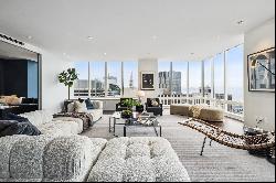 Luxurious Sky-High Bay View Condo