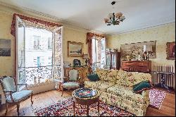 Paris 17th District – An exceptional period property