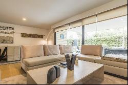 300 sqm flat for sale in Encinar de los Reyes, Madrid 28055