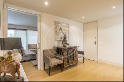 300 sqm flat for sale in Encinar de los Reyes, Madrid 28055