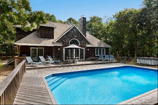 East Hampton Retreat Near Gardiner's Bay