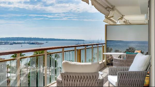 CO-EXCLUSIVITY Croisette sea view magnificent contemporary 160 sqm apartment