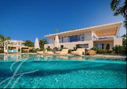 Exclusive development of newly built villas in Cap Martinet.