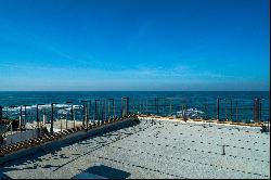 Sea Front 4-Story House in Jaffa