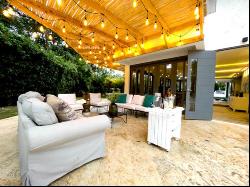 6 Bedrooms Modern Villa In Barranca, Big Garden, Casa De Campo, La Romana