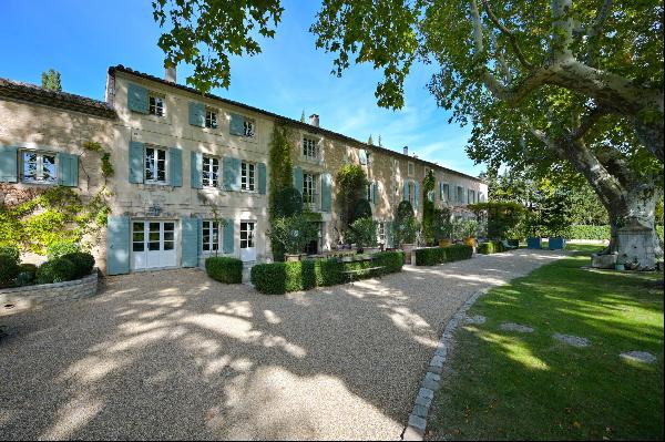 Mas Asphodèle, Luxury property for rent in Saint Rémy de Provence