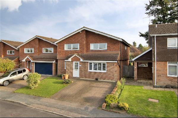 Chesterfield Drive, Sevenoaks, Kent, TN13 2EH