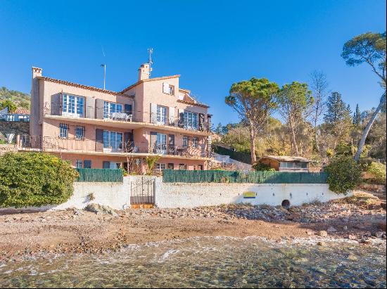 Vente - Villa Saint-Raphaël - 3a 100a 000a 